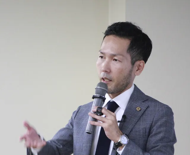 代表 仲村けい